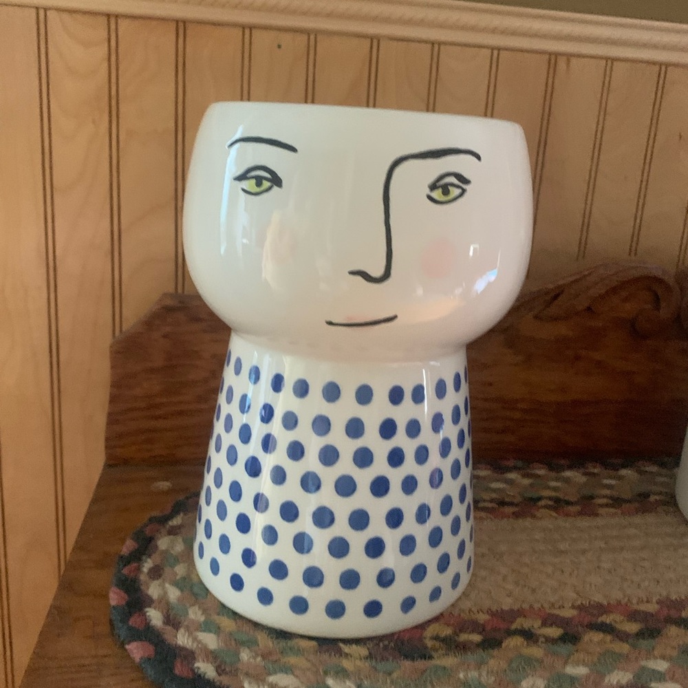 Large Opalhouse face planter vase